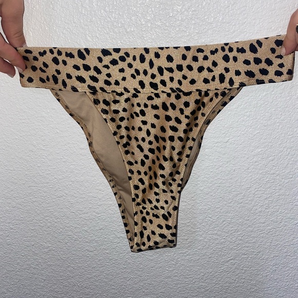 High Waisted Cheetah Swimsuit Bottoms - Picture 3 of 3